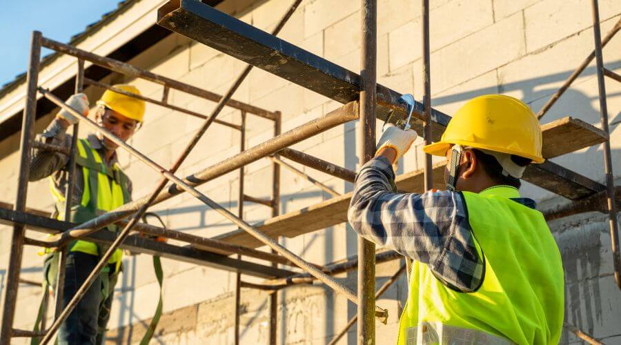 Professional fairlawn roofing services in Algonac, MI